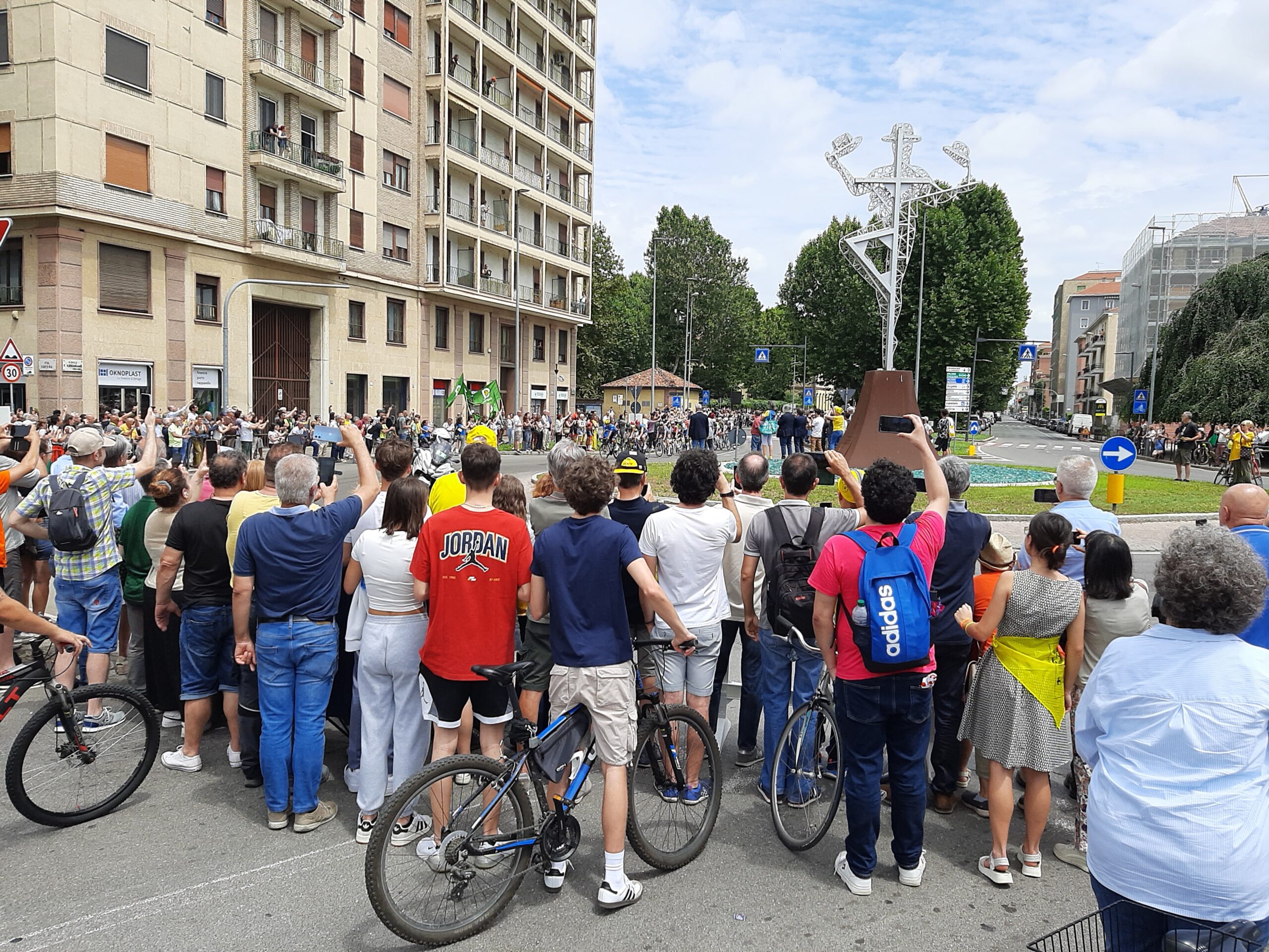 Scopri di più sull'articolo Tour in Italia e Piemonte , la bellezza si materializza.