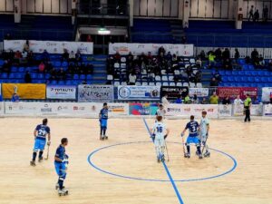 Scopri di più sull'articolo TR Azzurra Hockey Novara – Telea Medical Sandrigo : arriva la prima vittoria casalinga ! Il racconto e l’analisi di Federico La Capria