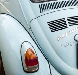 car engine ride vehicle retro 2573038