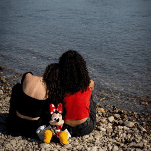 Minnie e la pianura delle angurie: fiaba dolceamara in una sala di provincia