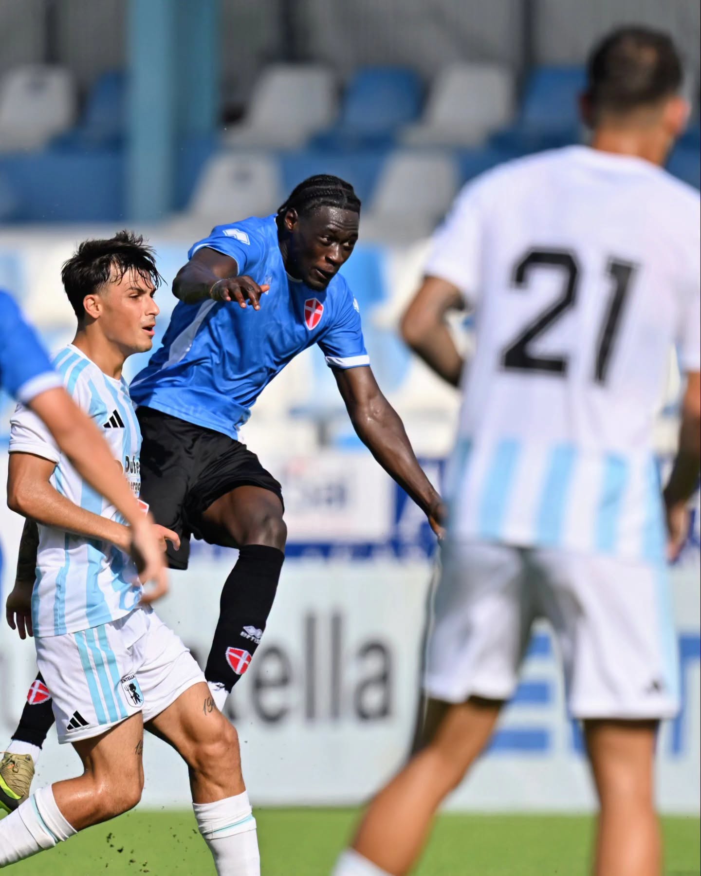 Scopri di più sull'articolo 3-4-2-1 – di Siviersson